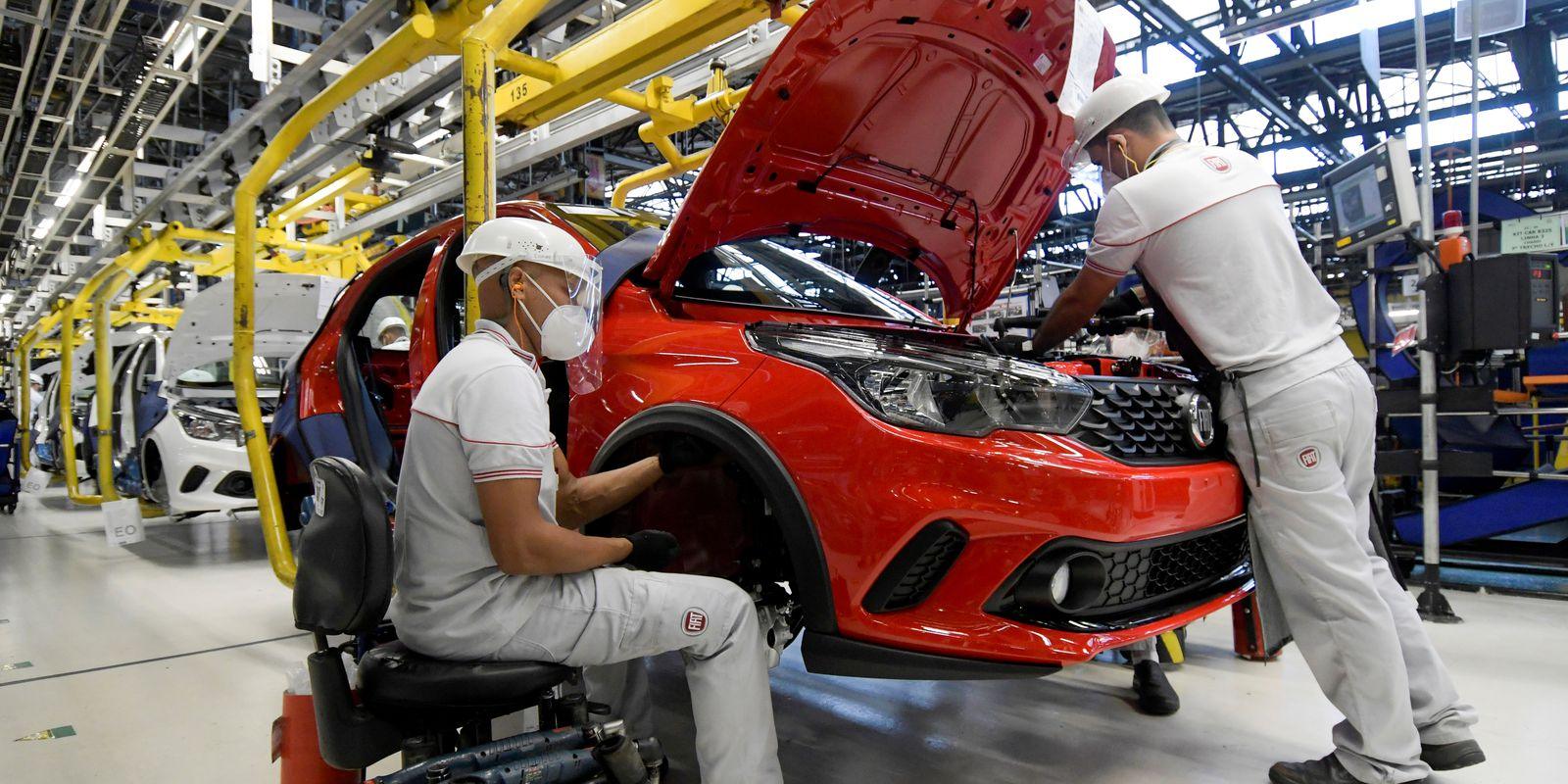 POSTI DI LAVORO IN FIAT